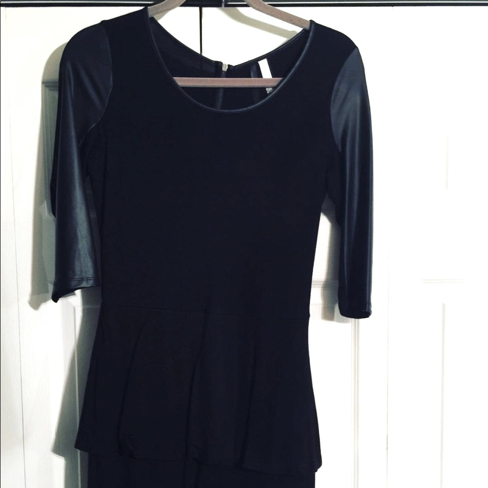 NWOT Kenzie black peplum dress